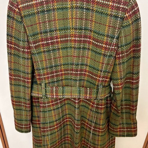 London 100% wool coat like new, brown and green, size S
