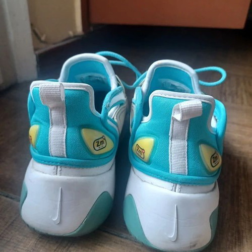 Nike Zoom 2k shoes used, EU37.5, white and blue