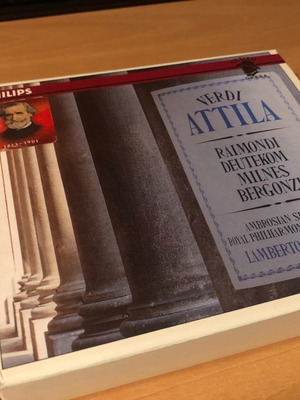 Attila του Verdi 2CD μεταχειρισμένο με λιμπρέτο, κλασική μουσική
