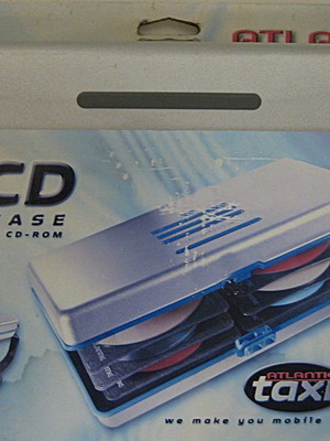 Кутия за 60 CD нова, steel case