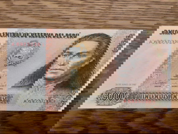  perou 500 intiS (1987) BANCO CENTRAL DE RESERVA DEL PERU 500 (QUINIENTOS) INTIS (1987) P # 134a UNC