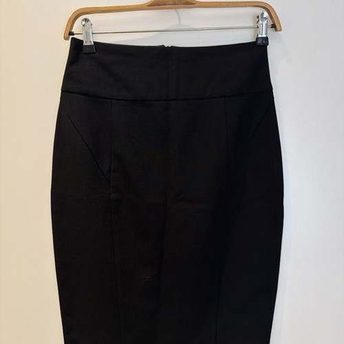 Zara black bodycon pencil skirt size 34 fits S like new