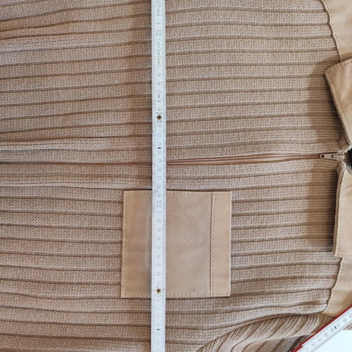 Vintage St. Michael cardigan medium beige acrylic with suede details like new