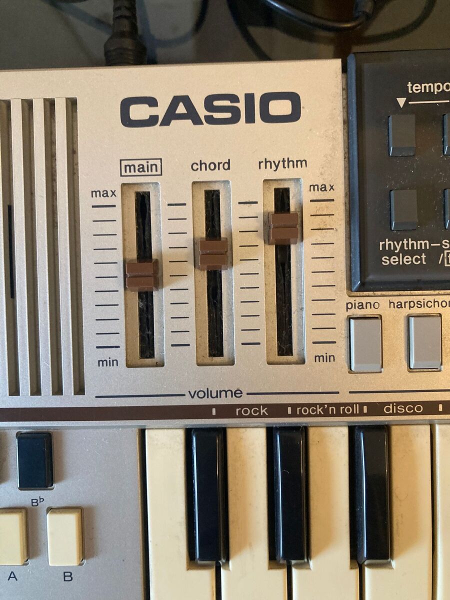 Casio PT-50 vintage keyboard 1983 like… - € 100,00 - Vendora.cy