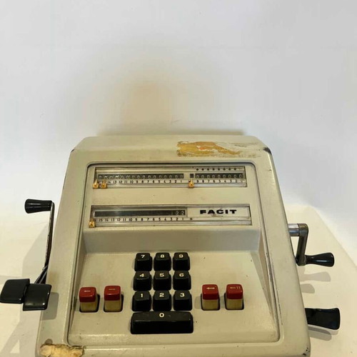 Facit Sweden CM2-16 mechanical calculator used, 1960s
