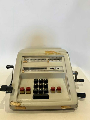 Facit Sweden CM2-16 mechanical calculator used, 1960s
