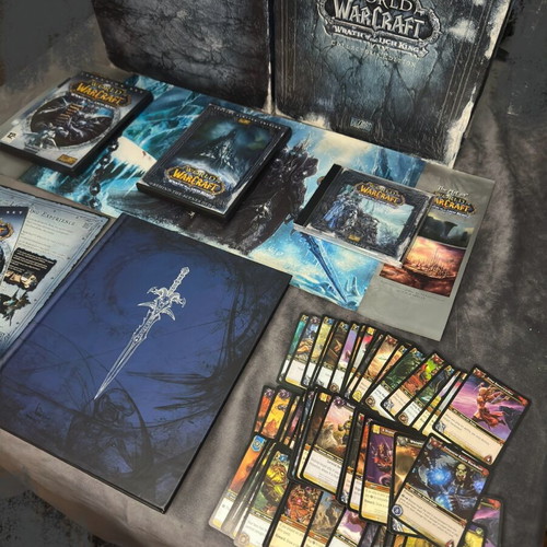 World of Warcraft Wrath of the Lich King Collector’s Edition new complete set