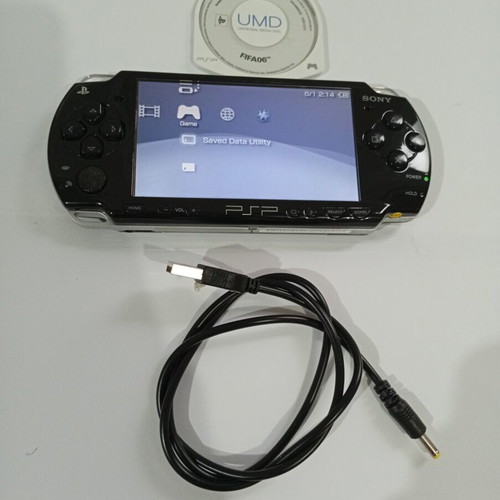 PSP 2000 Slim Lite PlayStation Portable Console, piano black