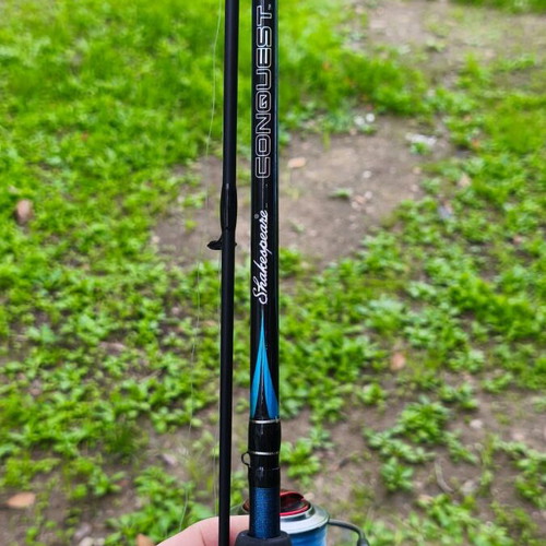 Shakespeare Conquest fishing rod set with Perfect Cast 3000 reel like new