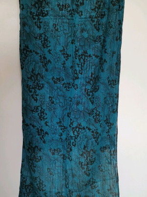 Petrol printed scarf used with fringes and silver thread
