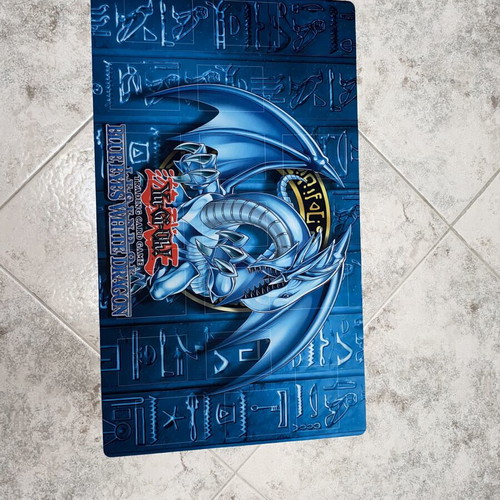 Yu Gi Oh Blue Eyes White Dragon Playmat like new fabric