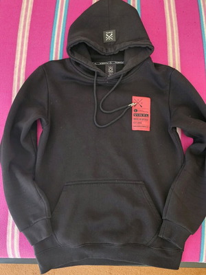 Vinyl Art Clothing men's sweatshirt size Large like new, black