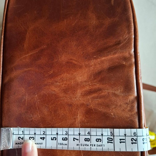 Vintage large leather shoulder bag used, brown