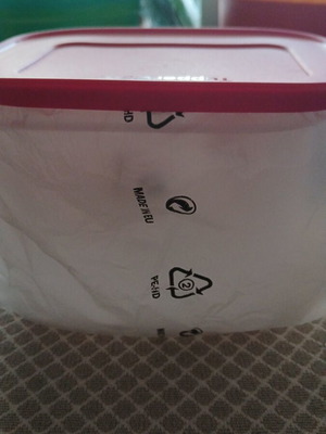 Tupperware freezer container 1.1 liters new