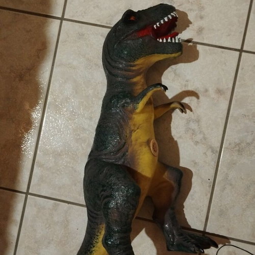 Dinosaur figure with realistic sound, 50 cm height