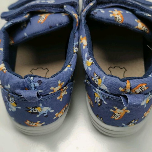 Bluey shoes new, size 32, white and blue