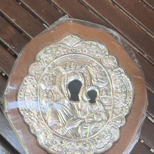 Metal Icon Panagia Glykofilousa new, diameter 23 cm