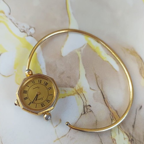 Nirva Geneve vintage gold-plated mechanical women's watch
