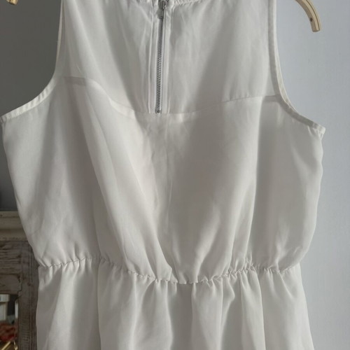 T-shirt with Sheer Panels used, size L, white