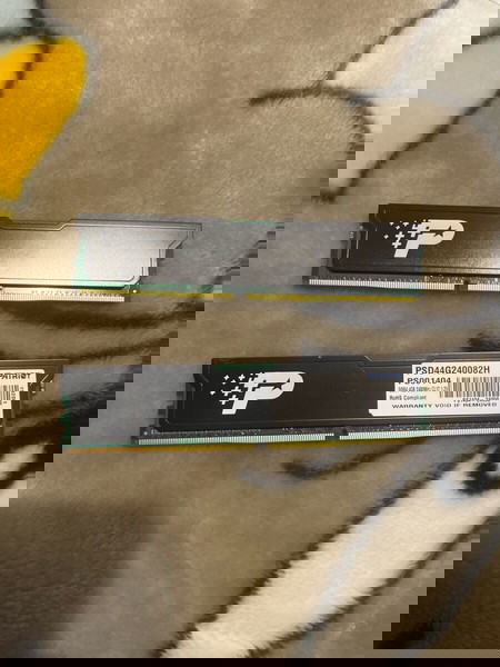 μνήμες ram Patriot PSD44G240082H