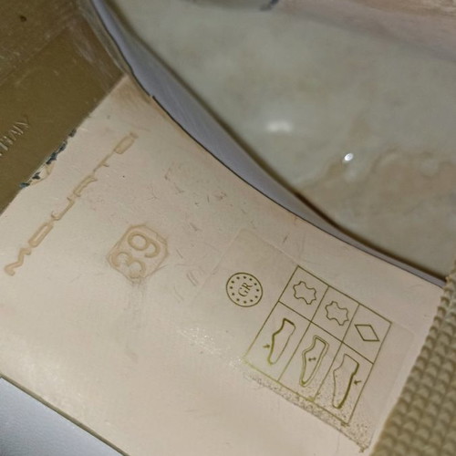 Mourtzi μπαλαρίνες γκρι σαν καινούργιες, δερμάτινες, μέγεθος 39