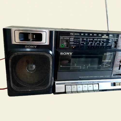 Sony CFS-1000S Vintage Boombox 1985 used, stereo cassette-corder