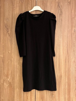 Φόρεμα mini Bershka μαύρο σαν καινούργιο, μέγεθος M