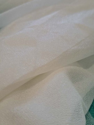 White fabrics and tulles new, 2 tulles 75x2000 cm, 2 shiny chiffon pieces 6m each