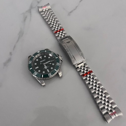 Seikomod Starbucks automatic wristwatch, green