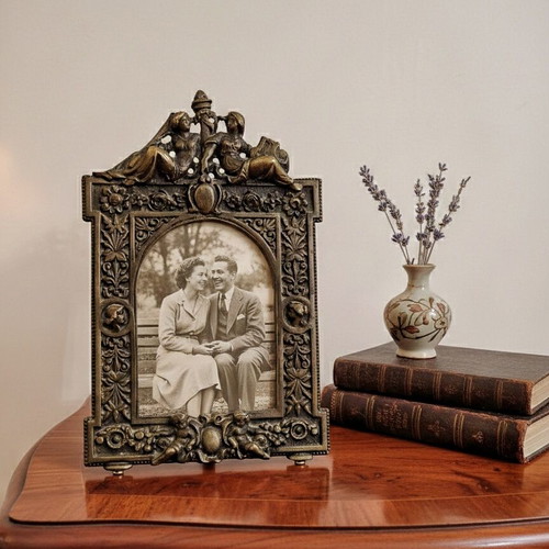 Vintage brass frames like new, set of 9 pieces