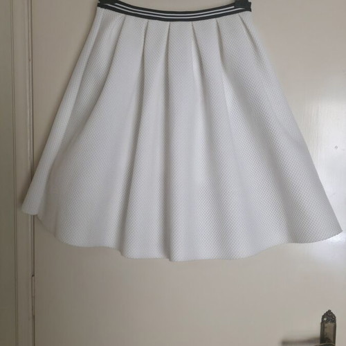 Tally Weijl white skirt size Large