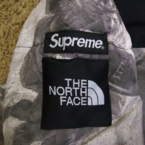 The North Face x Supreme Angels Puffer Jacket new, size XL, black and gray