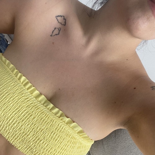 Yellow Top Medium like new for Beach and Summer