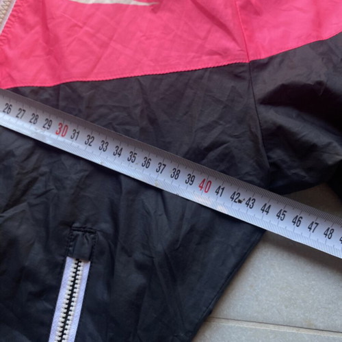 Nike Windrunner lightweight jacket pink and black, size S