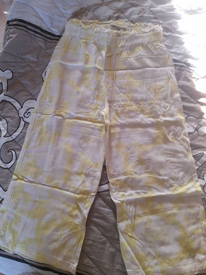 LCW girls' palazzo pants, age 8-9, white and yellow