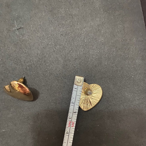 Heart earrings new, gold color