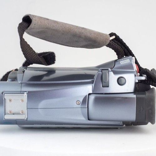 Canon MV700 Mini DV Camcorder used, boxed and fully tested