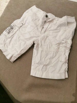 DMN bermuda shorts used for boy age 4, white