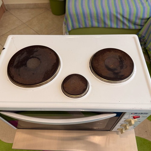 Robin oven with 3 burners used