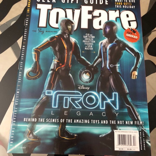 ToyFare Magazine 161 Tron and Geek Gift Guide new