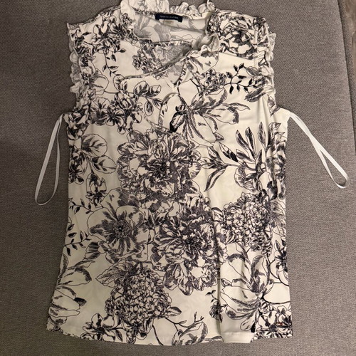 Tommy Hilfiger sleeveless top like new, size S, white