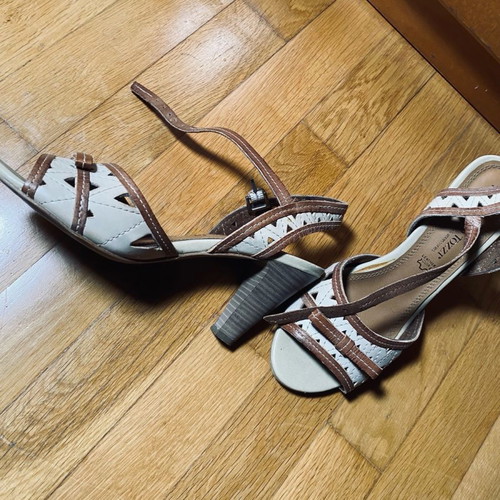 Marco Tozzi leather pumps used, size 39, brown