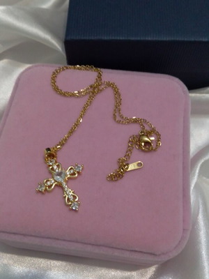 Σταυρός κολιέ ατσάλινα καινούργιο σε κουτί δώρου