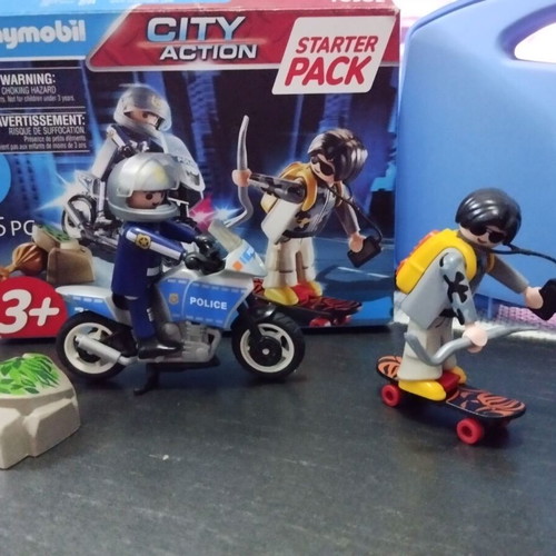 Playmobil City Action No 70502 like new, complete in box