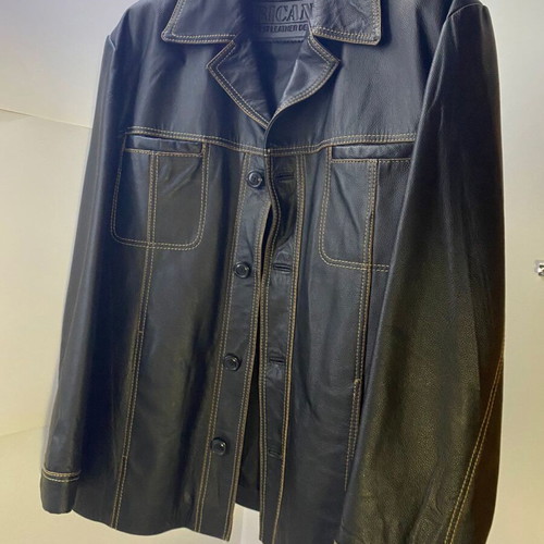Ricano leather jacket size XL like new, black