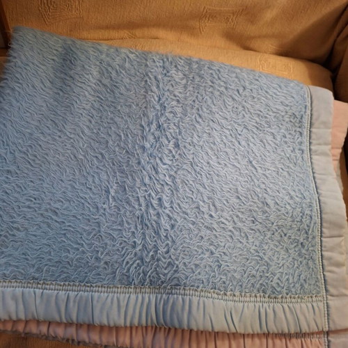 Baby blanket used, warm, double-sided blue and pink
