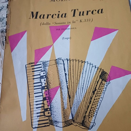 Sheet music book used, Italian