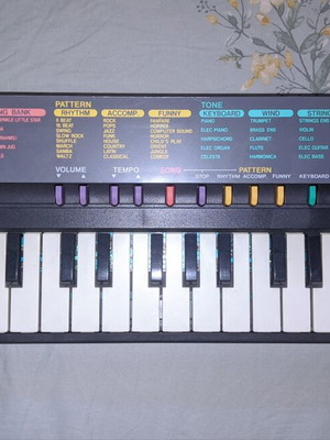 Casio SA-5 SongBank vintage keyboard synthesizer