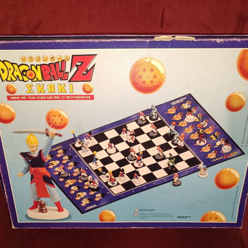 DeAgostini Dragon Ball Z chess set