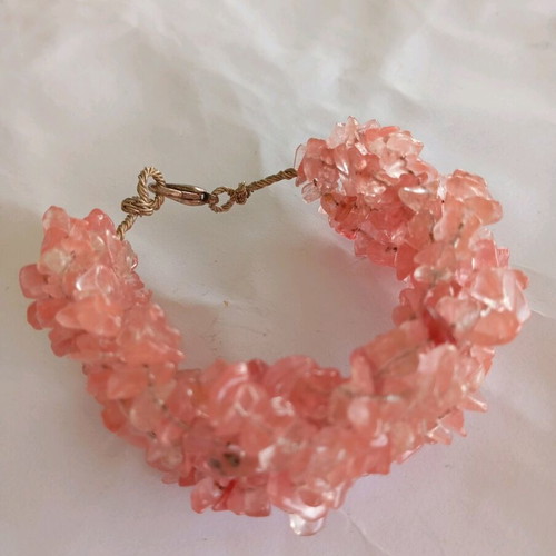 Handmade bracelet new with coral stones, length 19 cm